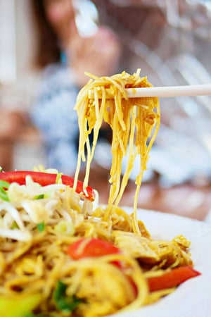 Bustling Main Road Noodle Bar: High Foot Traffic Location