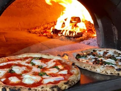 Growing Pizzeria - $15,000+ Weekly Sales PF1618 image