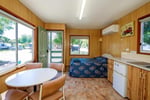 LEASEHOLD - BIG 4 Cabin Park Hay, NSW - 1P0183