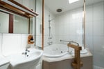FREEHOLD FOR SALE BY EXPRESSIONS OF INTEREST - Golden Leaf Motel, Myrtleford VIC - 1P0584