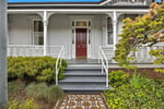 Prime Location Residence with Income or 3 BnB lets (stca) or Health Professional Rooms