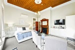 LEASEHOLD - Bull & Mouth Hotel Motel, Maryborough VIC - 1P0576