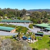FREEHOLD FOR SALE BY EXPRESSIONS OF INTEREST - Motel Views Yackandandah VIC - 1P0373  image