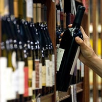 BRAND NEW LIQUOR STORE - UNDER OFFER image