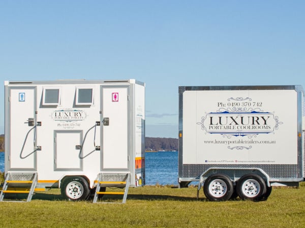 Luxury Portable Trailers with Cool-rooms & Toilet Hire