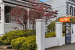 Prime Location Residence with Income or 3 BnB lets (stca) or Health Professional Rooms