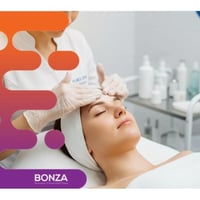 36856 Award-Winning Beauty Clinic with Loyal Client Base image