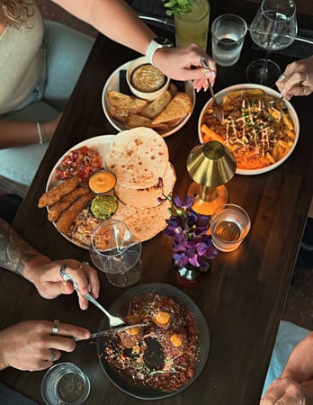 Established Live Music Bar and Restaurant in Vibrant Sunshine Coast Precinct