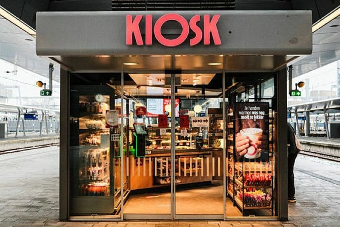 NEW NORTHERN SUBURBS TRAIN STATION KIOSK