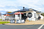 CAFE BUSINESS & HOUSE FOR SALE - Painters Cafe, Corowa NSW - 1P0542
