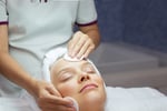 Thriving Beauty Salon - The Eyebrow Studio