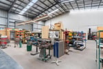 Engine overhaul business & workshop
