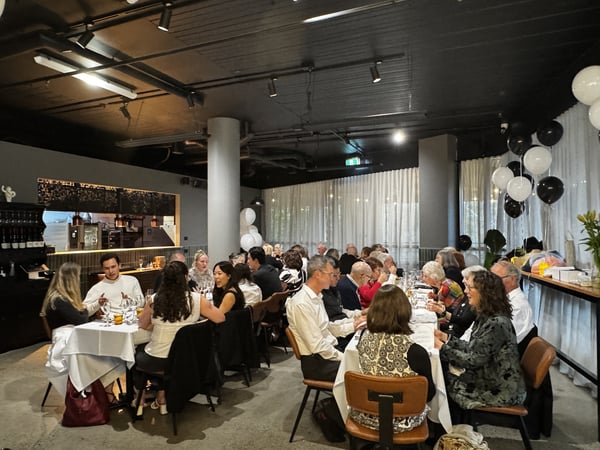 Richmond\'s Only Restaurant with Yarra River Views SV1579