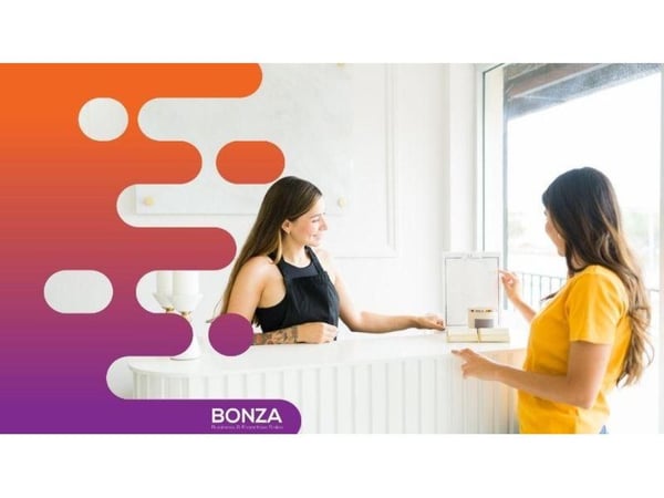 36456 Established Lash & Brow Studio - Repeat Clients & Growth Potential