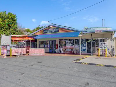 Rare Mixed-Use Freehold Opportunity - Lifestyle & Income image