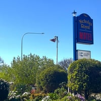 UNDER OFFER - Nicholas Royal Motel, Hay NSW - 1P0535 image