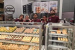 Existing Muffin Break Kiosk in Prime Position in North Shore