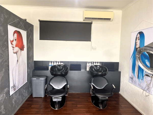 NORTHERN BEACHES HAIR SALON + FREEHOLD FOR SALE!