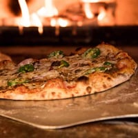 Wood Fired Pizza Italian Restaurant Licensed Prime Spot Eastern Suburbs Sydney image