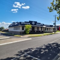 National Restaurant Franchise Opportunity. Excellent Net Profit Estabishment. image