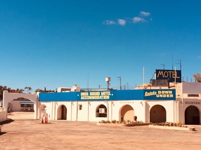 Radekas Downunder Motel image