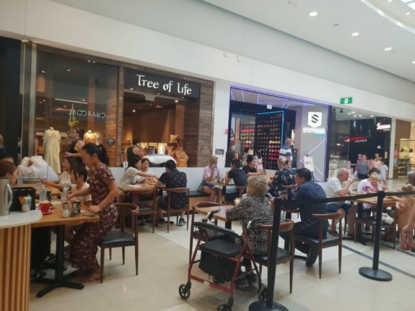Rare Gold Coast Cafe Franchise Opportunity, Prime Centre Position, Exceptional Value at $115,000