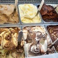 Exceptional opportunity - world leading chain of ice cream image