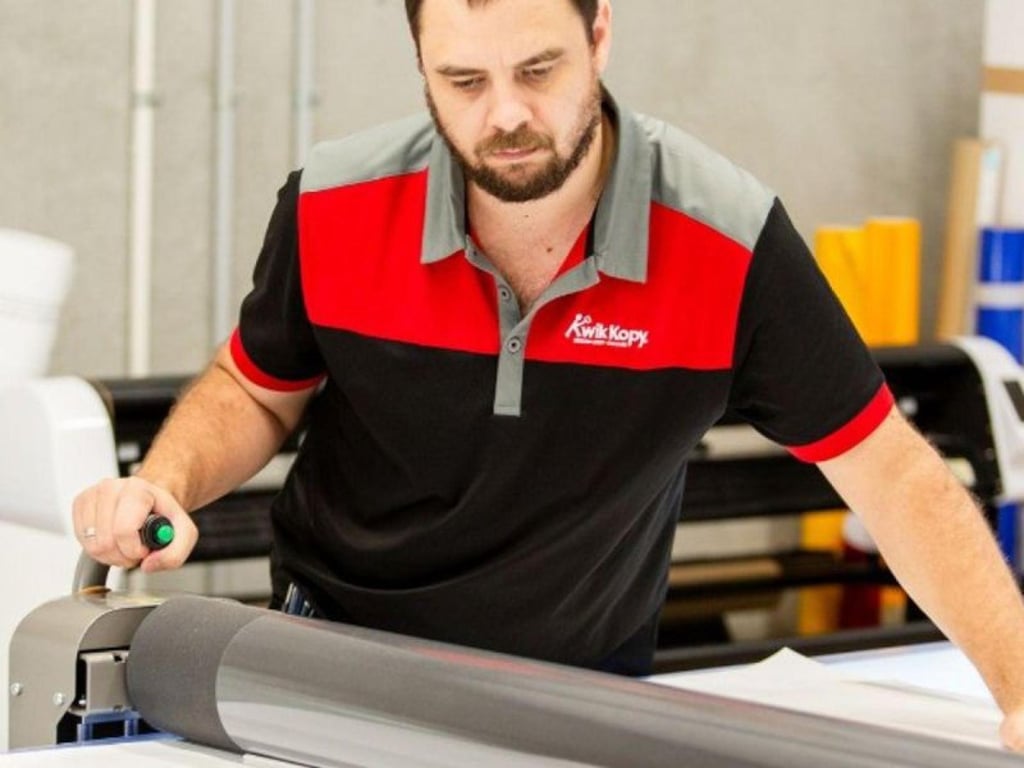 Kwik Kopy Geebung + 121 Creative: Established Print, Signage & Creative Franchise For Sale, photo 3