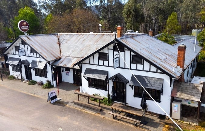 FREEHOLD PASSIVE INVESTMENT - Tatong Tavern VIC - 1P0468