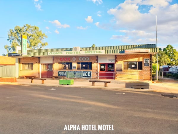 FREEHOLD Country Hotel and Motel with Residence - Alpha, QLD