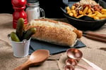 5 Dogs (hotdogs) Fortitude Valley Brisbane, TO $27,000 per week, Excellent location!