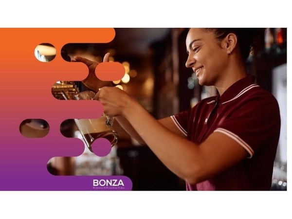 36129 PROFITABLE COUNTRY PUB AND CARAVAN PARK - FREEHOLD INCLUDED