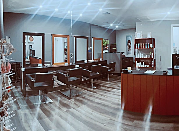 Fully Outfitted Hair Salon Ready for Immediate Takeover in Maitland Center