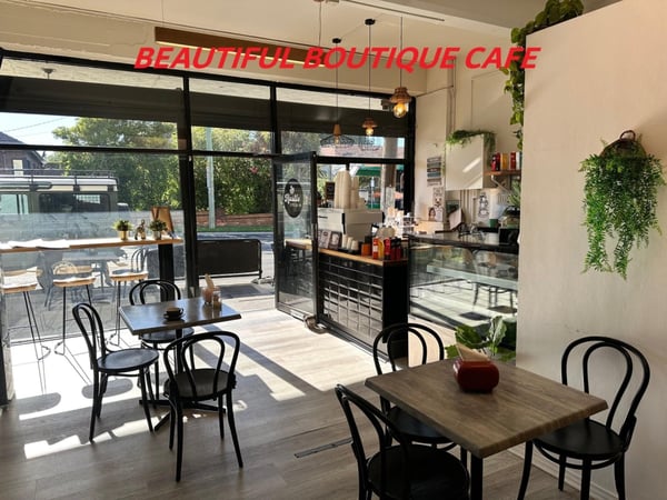 Boutique Cafe with 3 bedroom apartment.