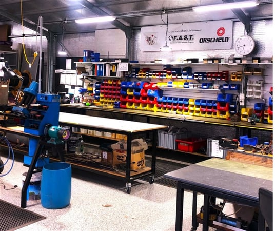 B2B Manufacturer With National & International Distribution