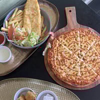 The Hungry Delight - Popular Pizza & Kebab Restaurant image