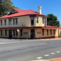 Brunswick Tavern - Freehold and Leasehold image