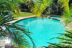 Award-Winning Accommodation with Freehold (2.94 Acres) in Prime Location