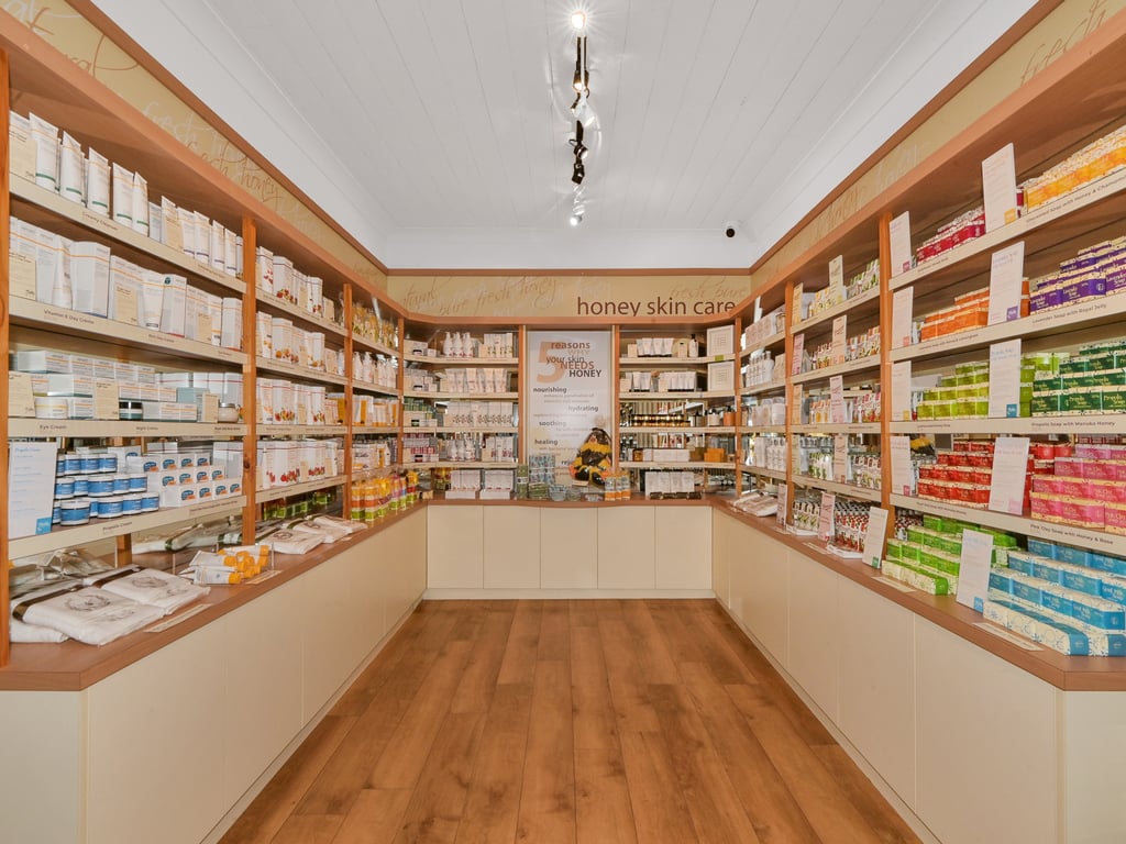 Business and Freehold Offering, photo 8