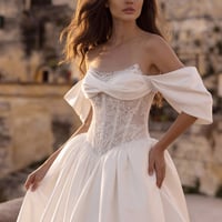 EOI: Award-Winning Bridal Boutique for Sale | Redlands Coast | Stock Included image