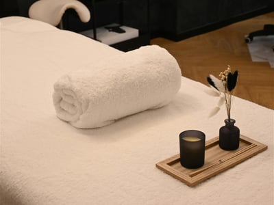Established Therapeutic Massage Clinic - Bayside 5957 image