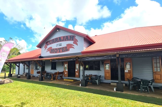 FREEHOLD - Currajah Hotel, Wangan QLD