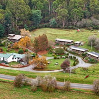 FHGC Tasmanian Accommodation A1 Presentation Spectacular Views 10%ROI 6 Cabins 2 Houses 2 Titles image