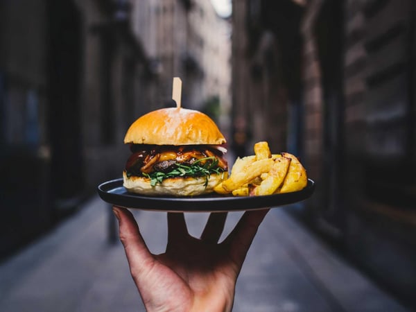 Thriving Burger Shop in Bustling Shopping Strip