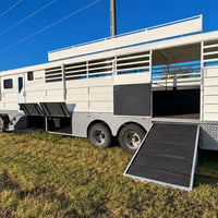 Chuck Wagon Fitouts. Equine Fitout Business. image