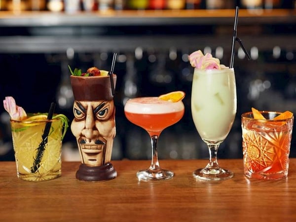 Under Contract! Darlinghurst Cocktail Bar, photo 3