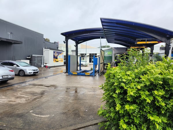 Well Established, Large Hand Car Wash, Busy Great Highway, St Marys | ID: 1430