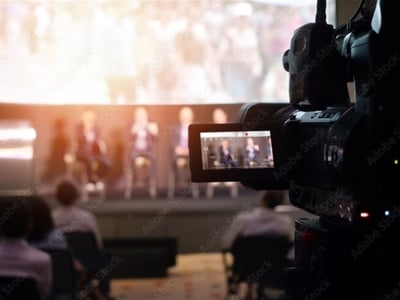 Profitable Live Streaming Business with Equipment image