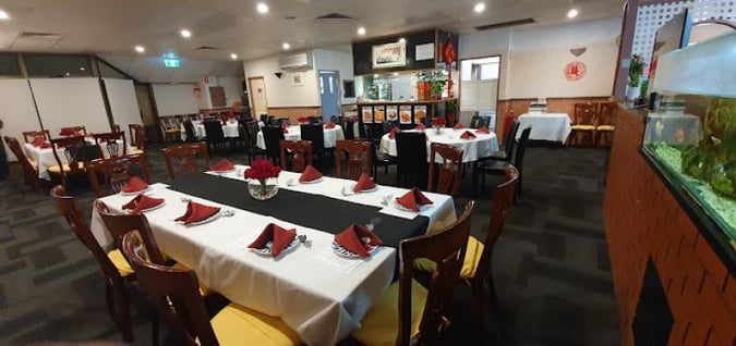 Asian Restaurant for sale - Near local shopping center （North East ）