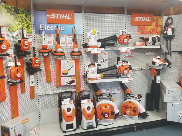 LAWN MOWERS AND OUTDOOR POWER EQUIPMENT BUSINESS, LIVERPOOL MOWERS N MORE